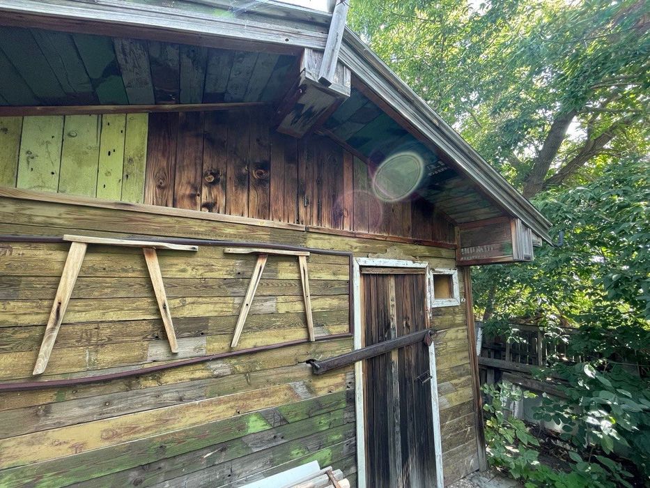 Дачные постройки на разбор