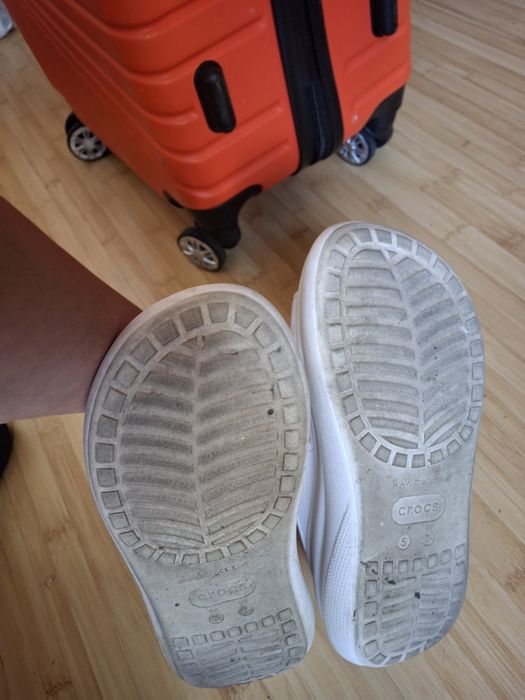 PAPUCI Crocs 37 albi