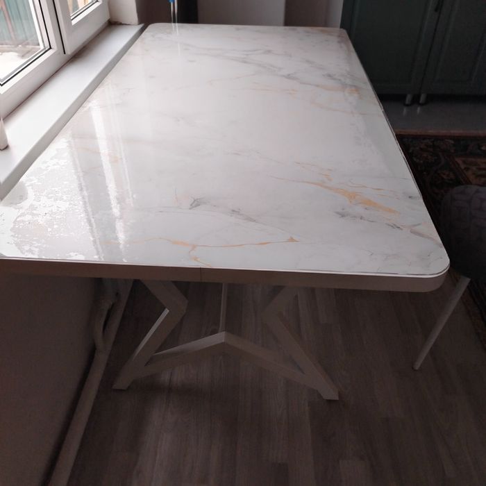 Ас үйге арналған стол