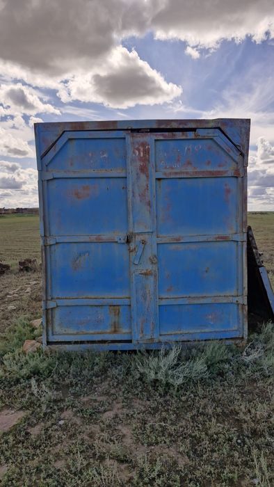 Продам контейнеры