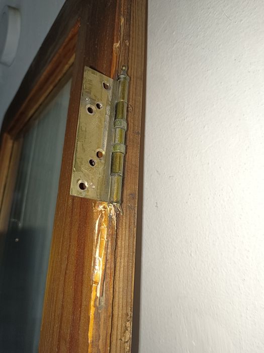 Дверь дерево 2 метра * 60 см