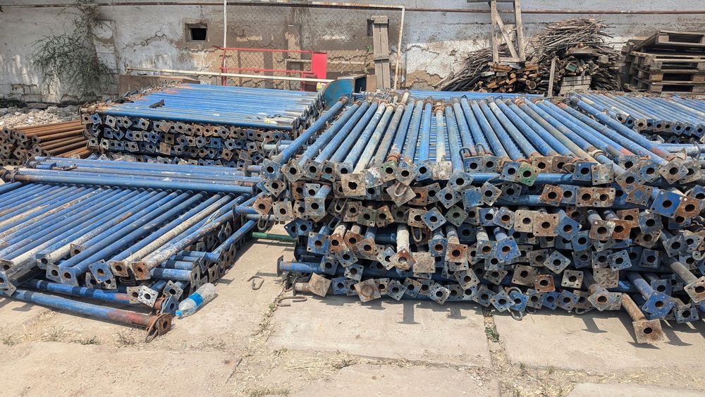 Продам Б.У Телескопические стойки для опалубки 3200 шт. Опт и розница.
