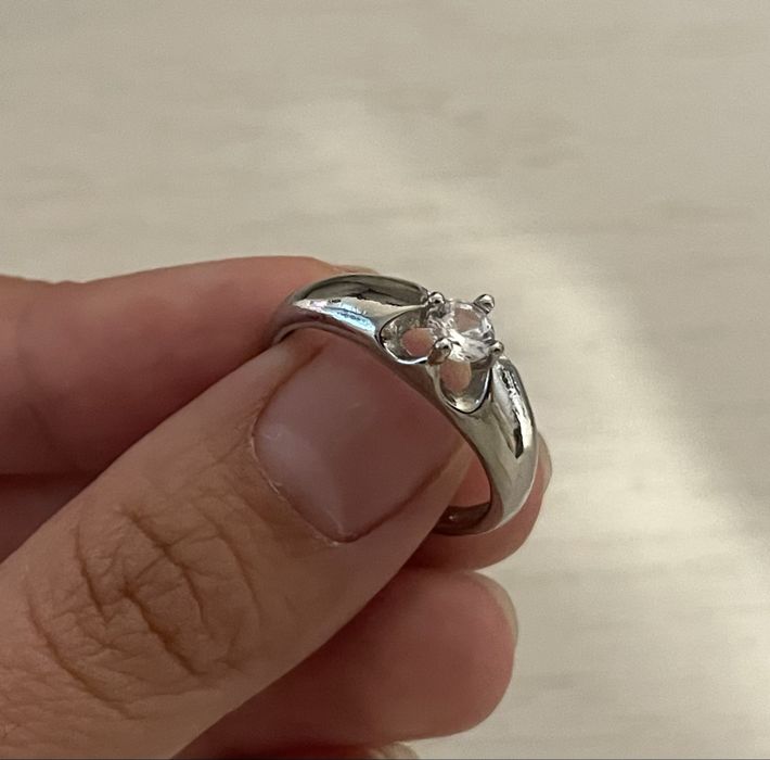 продам комплект из серебра 925 пробы