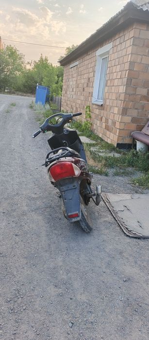 Скутер Хонда на ходу