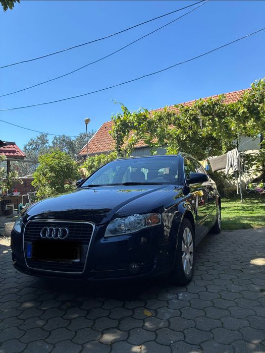 Vand Audi A4 2.0 Benzina 130CP