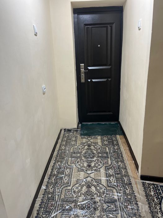 Kvartira ayollar va qizlar uchun ishlaydigan oʻqiydigan