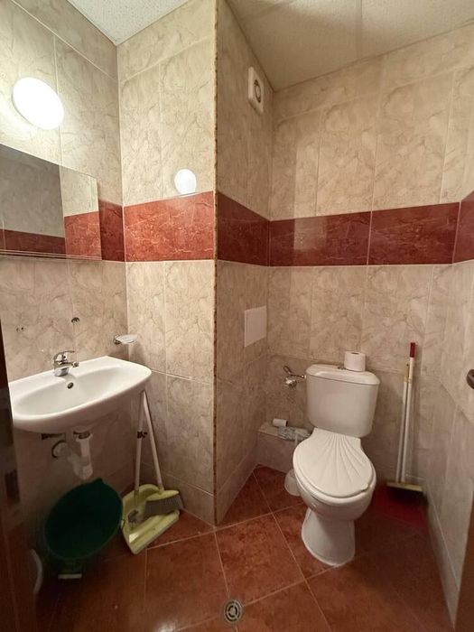 Продава се Тристаен апартамент в Бургас, Долно Езерово - 72 кв.м за 966 €/кв.м - Снимка #7