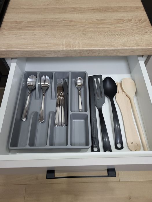 Apartament 2 camere (toate utilitatile incluse)