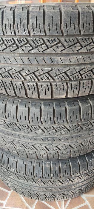 Продам шины 255/60/17 PIRELLI