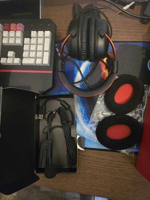 Casti gaming HyperX Cloud II