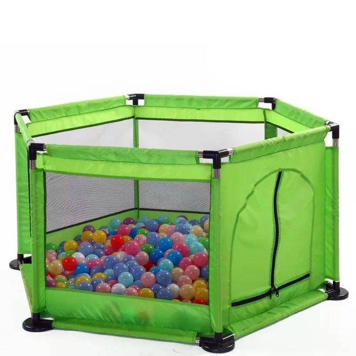 Игровой манеж с шариками