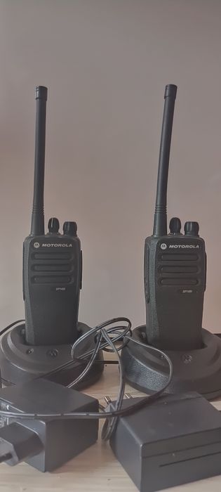 Stație radio portabila Motorola DP1400