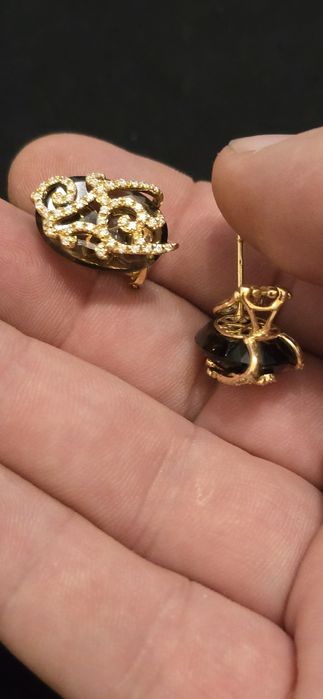 Cercei aur 18 k quartz fumuriu