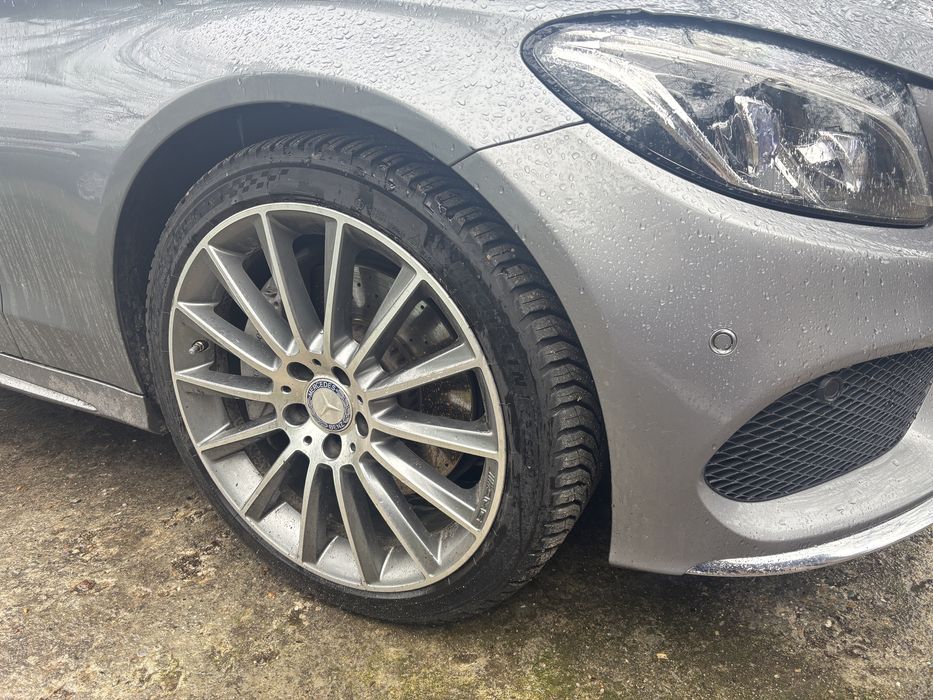 Anvelope vara 2 marimi 255/35/R19 si 225/40/R19