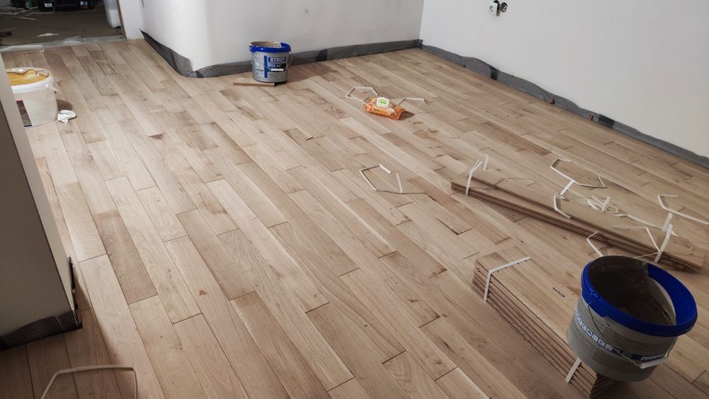 Професионален монтаж на паркет