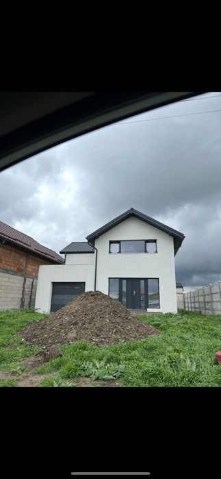 De vânzare casă la roșu în Cazasu construcție 2021