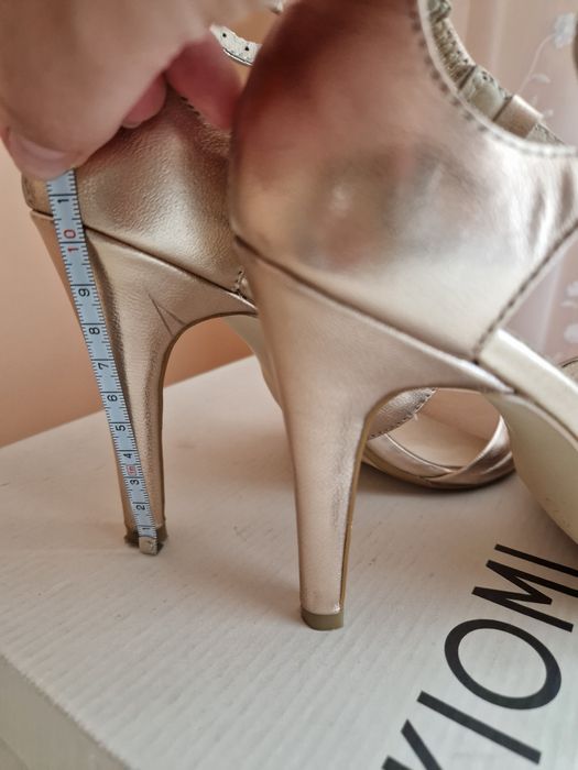 Дамски сандали 39номер