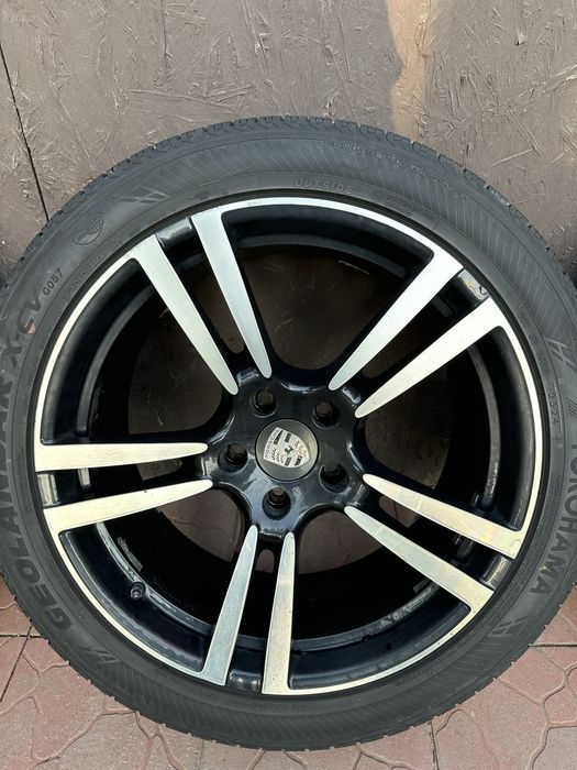 Кованные диски на Porsche Cayenne