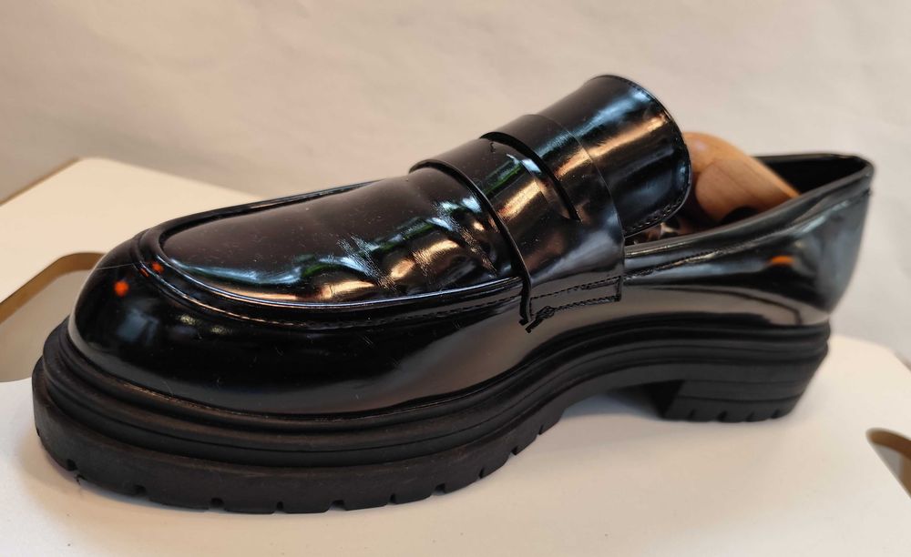 Pantofi loafer penny 41.5 42 Lav Artigianale piele lucioasa negru