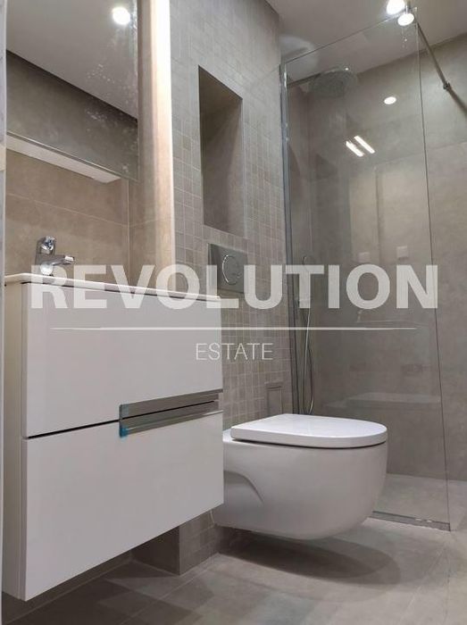 Дава се под наем Мезонет в Варна, Център - 140 кв.м за 1600 € - Снимка #5