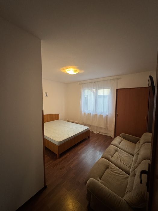 Pensiune 9 camere (22-24persoane) termen lung ideal firme