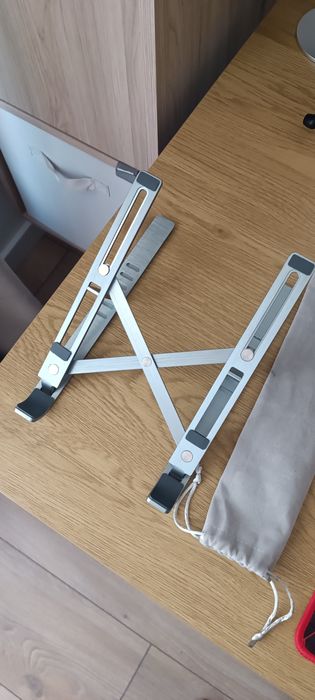 Stand laptop pliabil