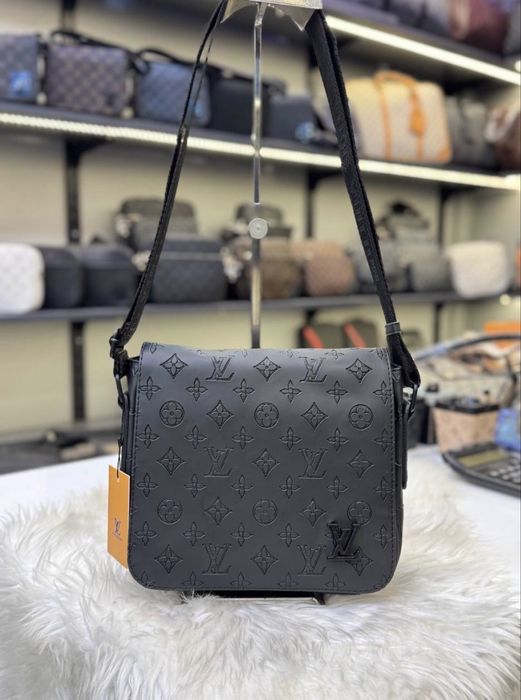 Мъжка чанта / Louis Vuitton