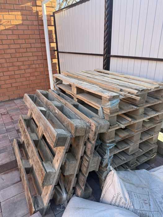 Продаам поддоны