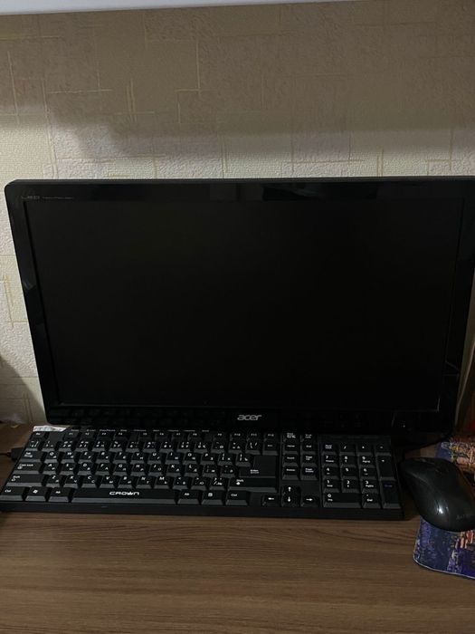 Компьютер Acer с комплектующими
