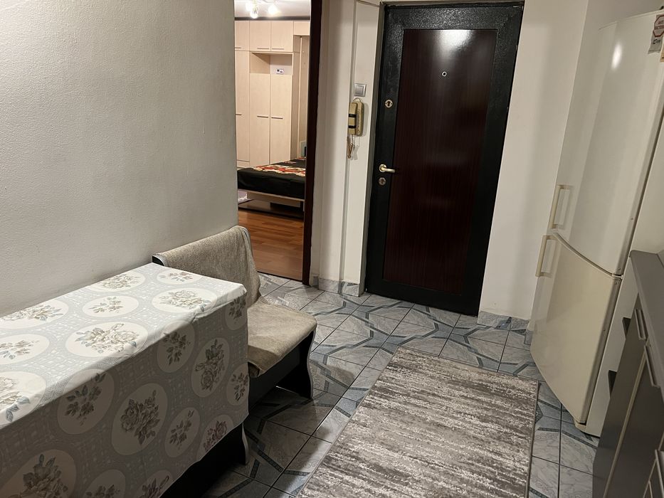 Inchiriez apartament 2 camere zona nord