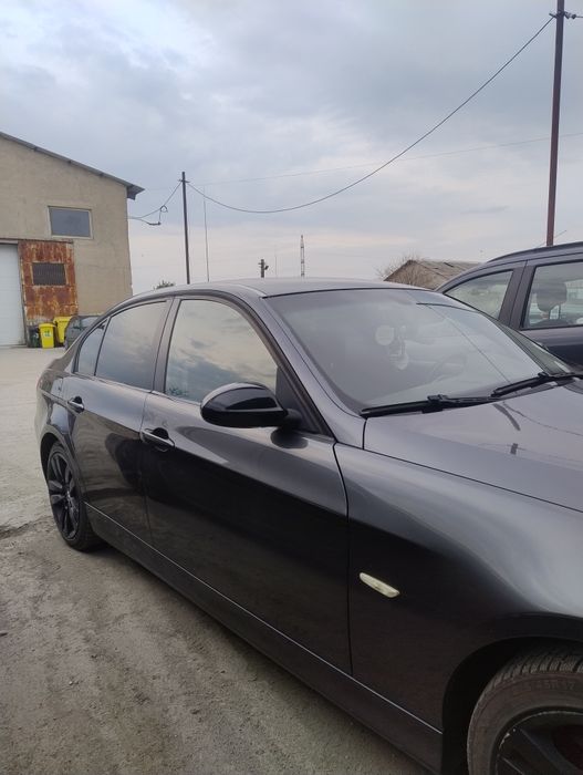 BMW Seria 3 E90 318i