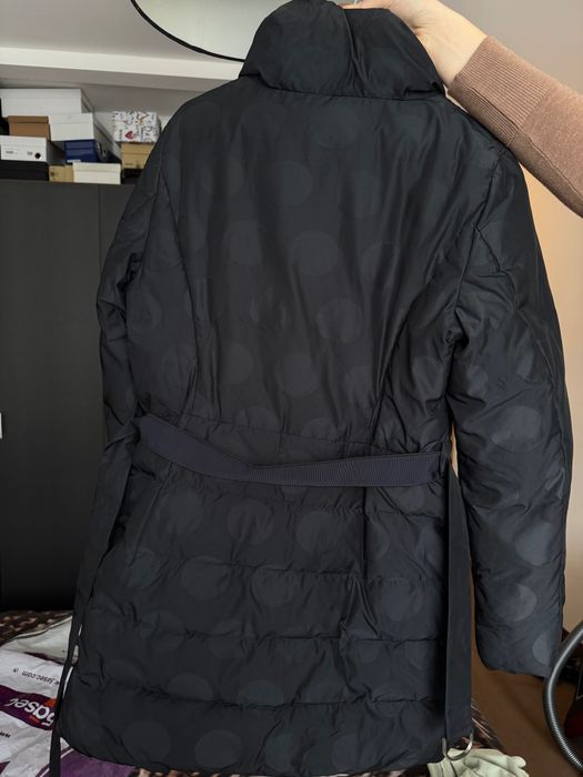 Дамско оригинално яке Boss