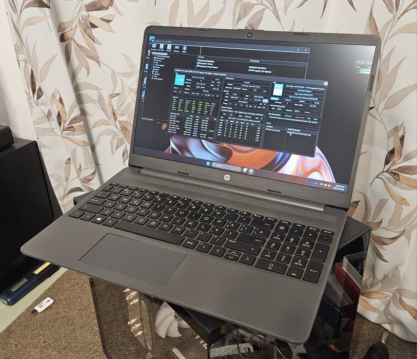 Laptop Hp i3 gen 11 / 16 gb ram / 512 gb nvme