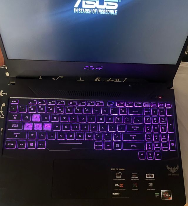 Vând leptop TUF Gaming