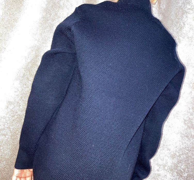 Кардиган б/у в хорошем состоянии