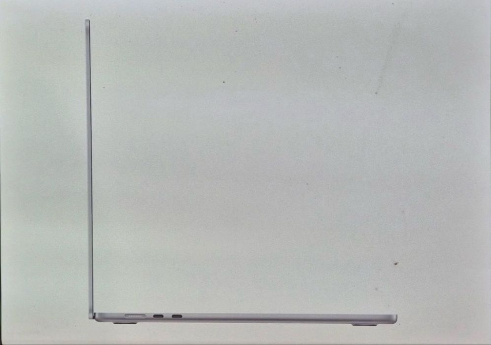 MacBook Air 13” M4 | 16GB RAM | 512GB SSD | NOU, SIGILAT