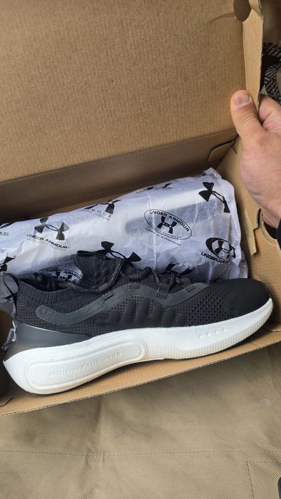 Маратонки Under Armour - нови