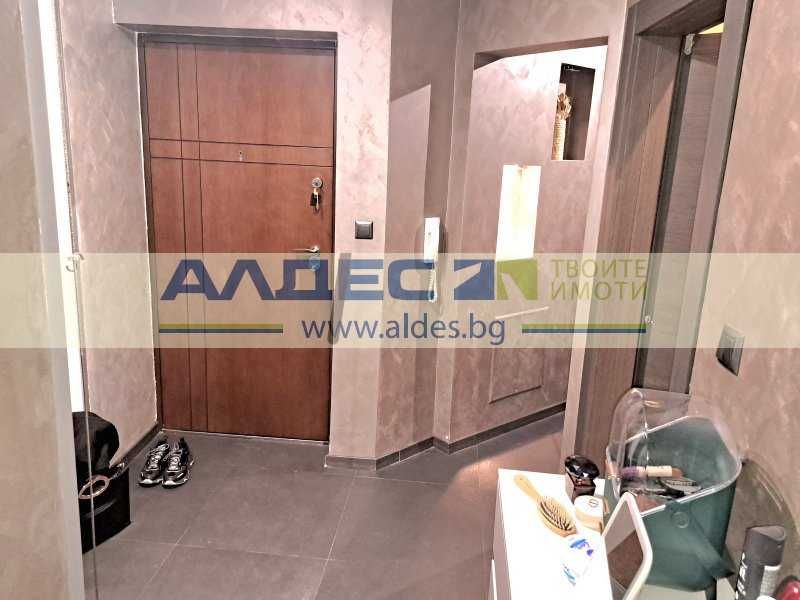 Продава се Тристаен апартамент в София, Борово - 118 кв.м за 2500 €/кв.м - Снимка #4