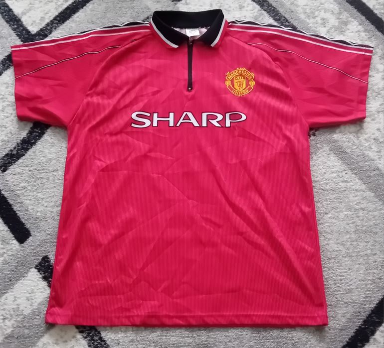 Тениска на Манчестър Юнайтед