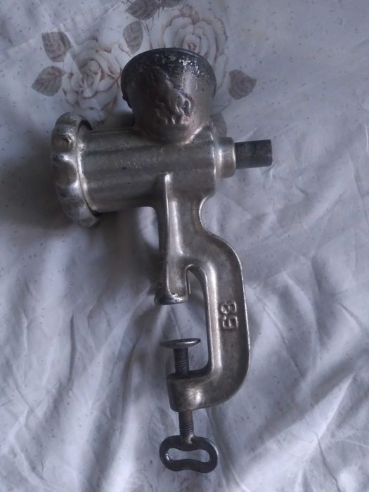 Мясорубка чугун СССР