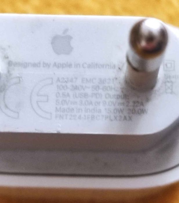 Încărcător original iPhone