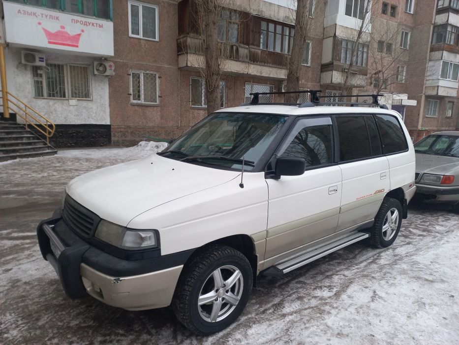 Продам мазда МПВ