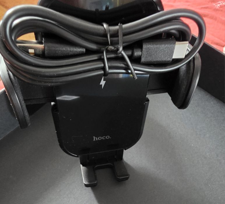 Стойка за телефон за кола Hoco,монтаж на вентилацията