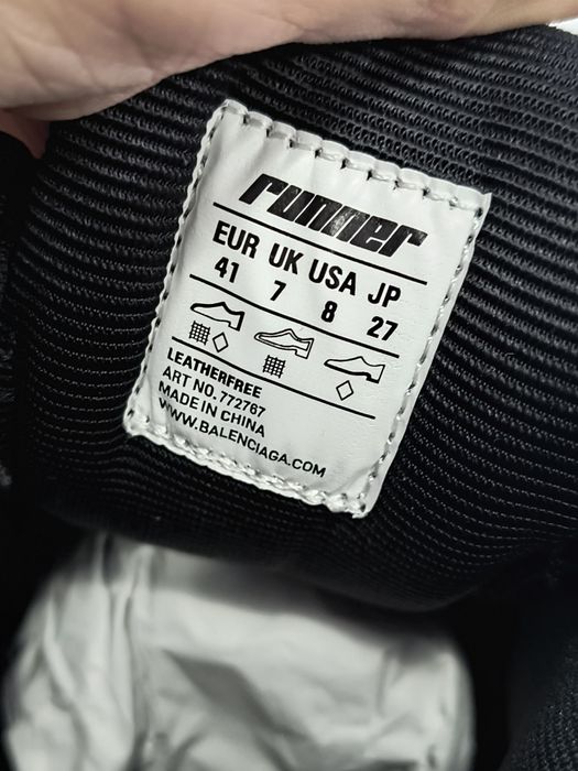 Balenciaga runners black 41