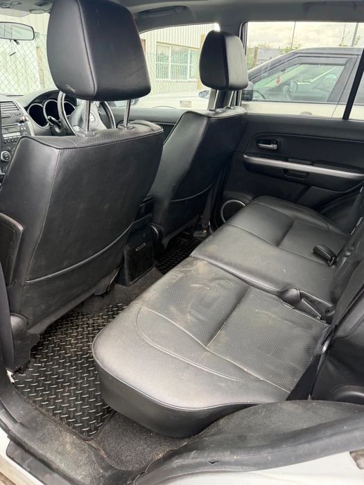 Suzuki grand vitara 2.4i 2012 на части