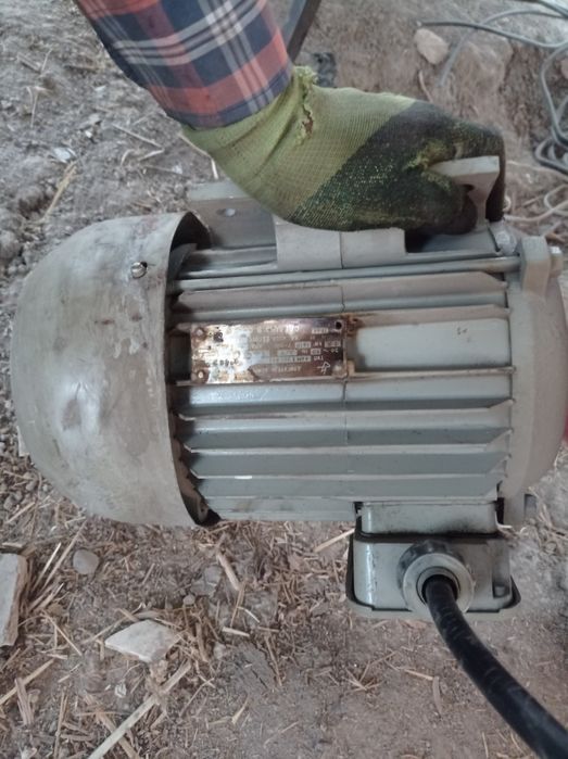 Электродвигатель