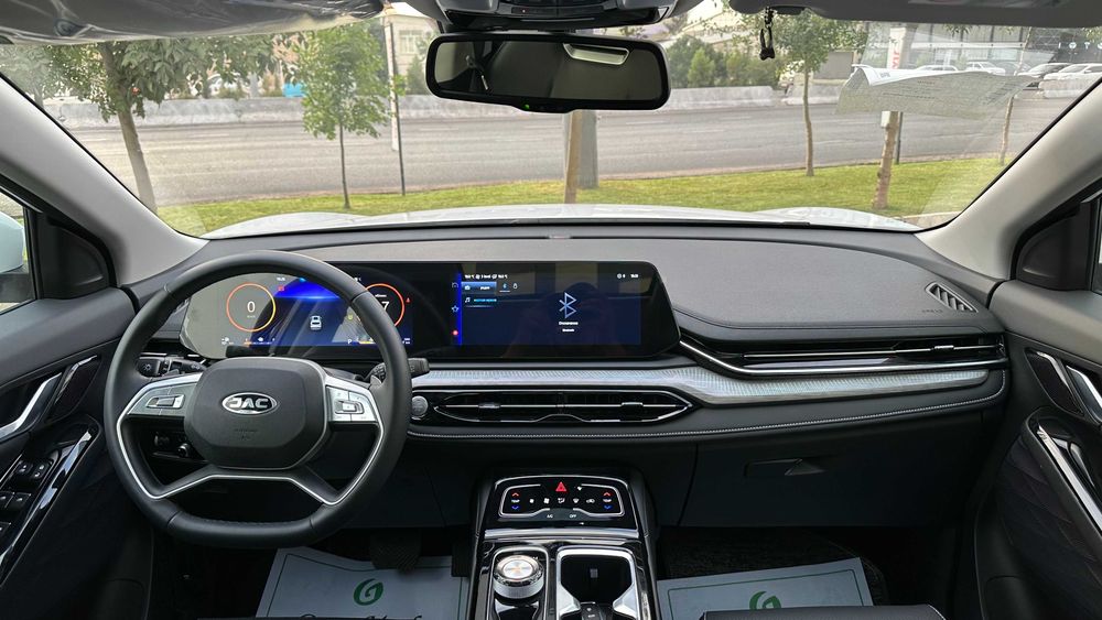 JAC JS6 1kunda 0 prabeg 3 yil kafolat