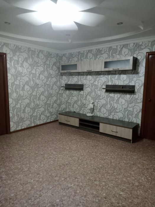 Сдаю-4-х.ком.кв. на 6мкр.