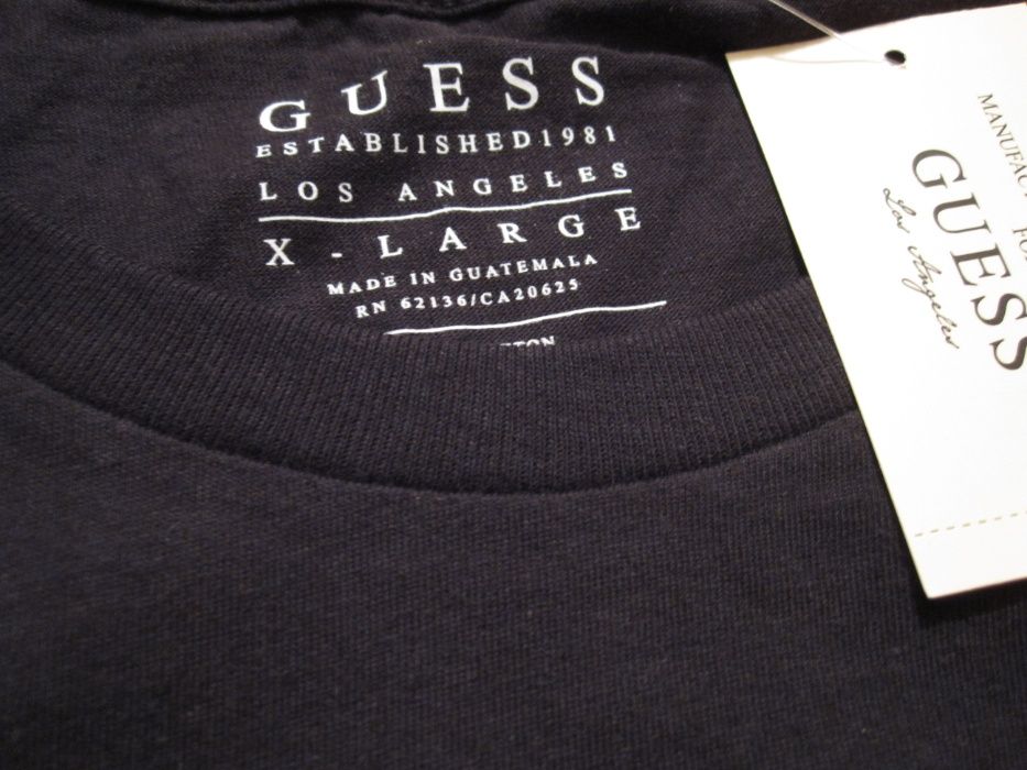 Оригинална черна тениска GUESS от USA