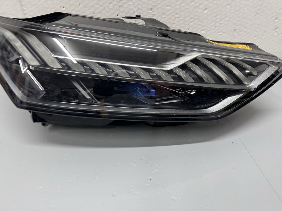Far faruri Audi A7 Rs7 Rs6 Laser Matrix dreapta